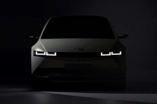 Hyundai дразнит новыми изображениями Ioniq 5 в преддверии скорой премьеры