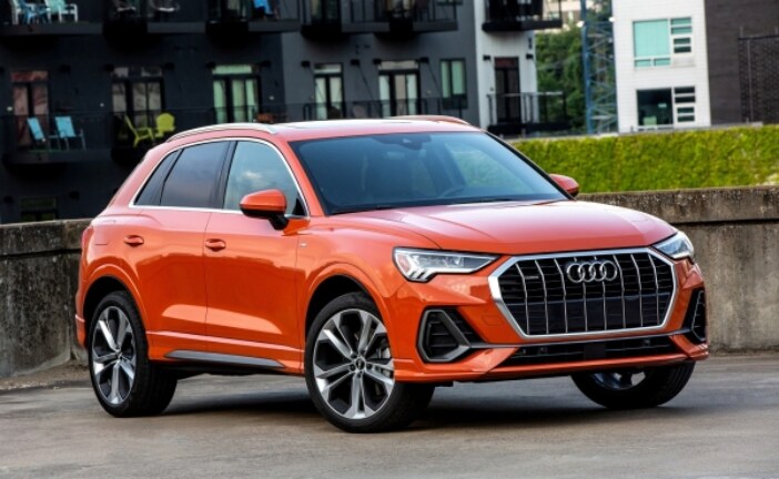 Audi отзывает по всему миру кроссоверы Q3: может сломаться педаль тормоза!