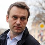 Отравленный дважды: трагедию Навального превратили в комикс