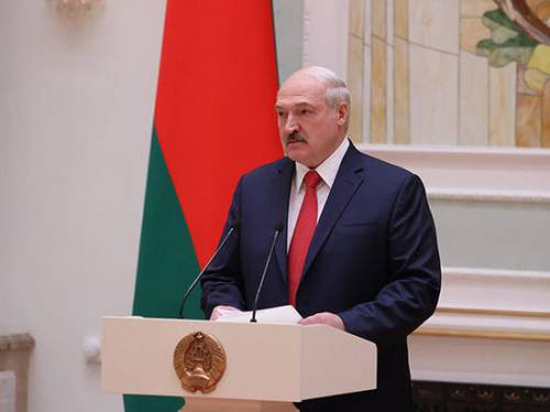 Лукашенко купил российский газ на российский же кредит
