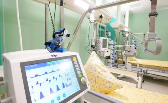 Потратив 11 млрд. на «самую большую больницу РФ», Крым запросил полевые госпитали у Шойгу