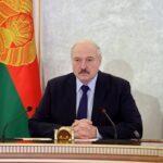 Лукашенко намерен купить российский газ за российские деньги