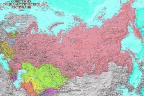 Беловежская пуща спасла Россию от развала: страна вместо швейцарского сыра