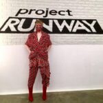 В шоу 2019 года Project Runway участник по имени Ковид «предсказал» пандемию