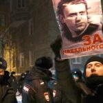 Бунт подростков: Навальный поднимает против Путина молодняк