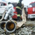 Два сотрудника ДПС в Приморье спасли людей из горящего дома