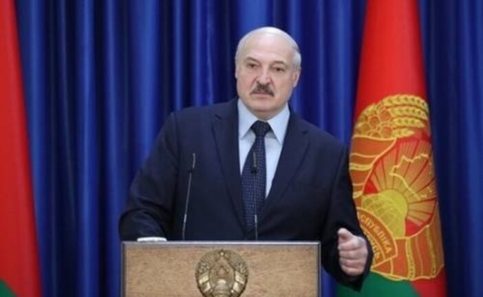 Политолог объяснил, почему Лукашенко опять давит на газ