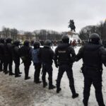 Защита пострадавшей на акции в Петербурге запросила у СК данные о деле