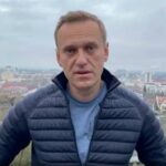 ЕС в феврале снова рассмотрит вопрос санкций против РФ из-за Навального