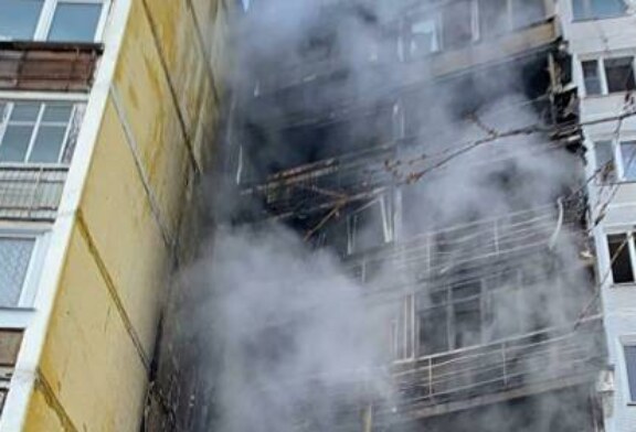 После пожара в жилом доме в Новой Москве госпитализировали 12 человек