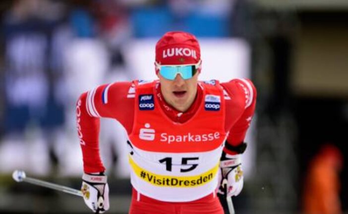 «Что он хотел?»: финн снова помешал на лыжне российскому спортсмену