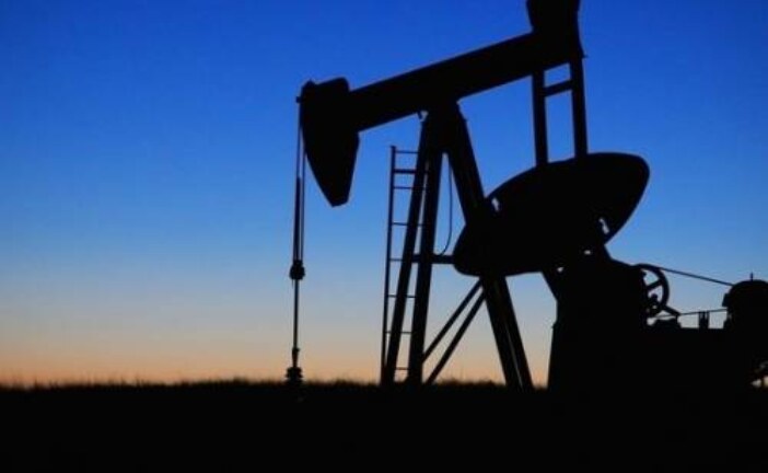 Нефть закрутило на американских горках: что ждет баррель