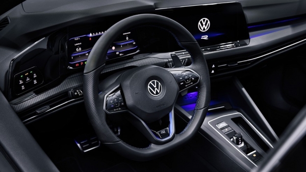 Volkswagen может выпустить более мощную версию «заряженного» хэтчбека Golf R