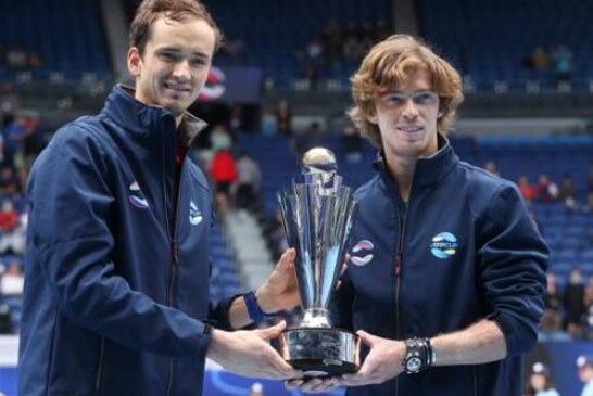 «Безжалостная» Россия победила под флагом: теннисисты выиграли ATP Cup