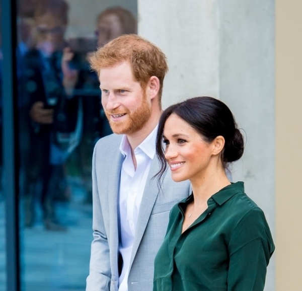 Принц Уильям: «Гарри, ты не можешь отвечать королеве – это просто непозволительно» | StarHit.ru