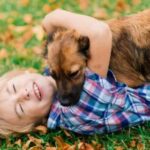 Психиатр Марина Гуркина рассказала о канистерапии с участием своей собаки Сильвы