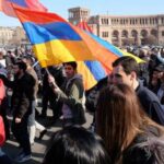 Оппозиция заявила о начале «решающих дней» в Армении