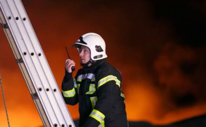 В МЧС назвали причину пожара на нефтеперерабатывающем заводе в Уфе