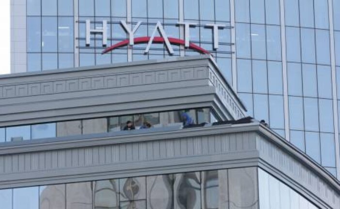 Hyatt Hotels раскритиковали из-за «нацистского» дизайна сцены