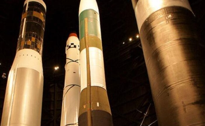 NI: Американские ракеты по сравнению с российским «Сарматом» похожи на зубочистки