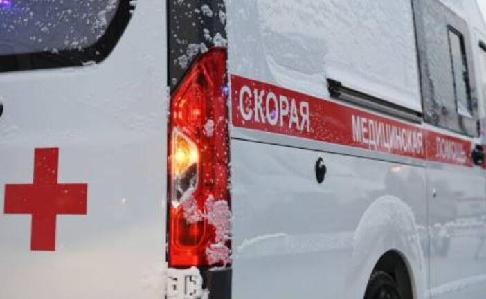 В Якутии восемь человек пострадали в ДТП с большегрузом