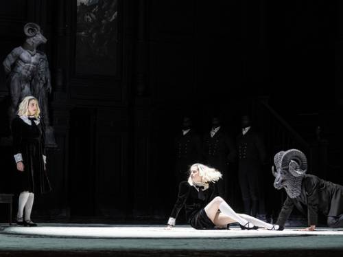 Опера против педофилов: в Большом театре представили «Саломею»