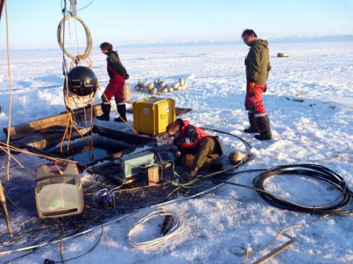 Ученый рассказал, как работает уникальная подводная обсерватория на дне Байкала