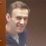 Навальному выставят еще 10 миллионов за моральные страдания?