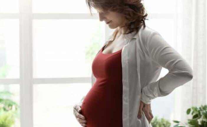 Ученые: беременные в два раза чаще болеют тяжелой формой COVID-19