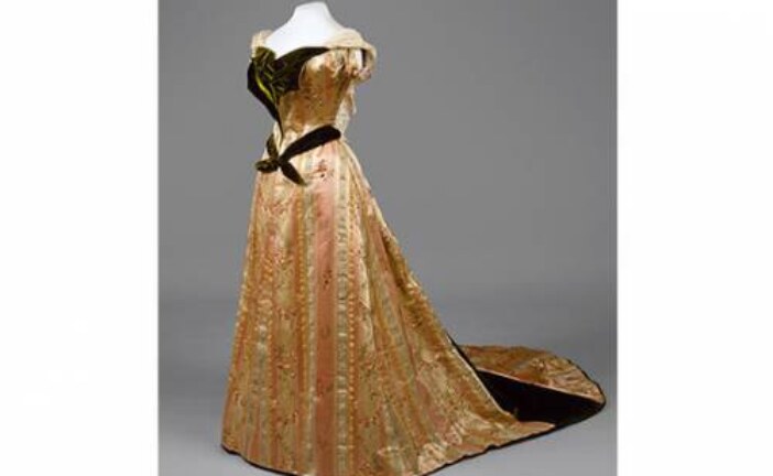 Одежду русских царей и их приближенных выставили в Историческом музее