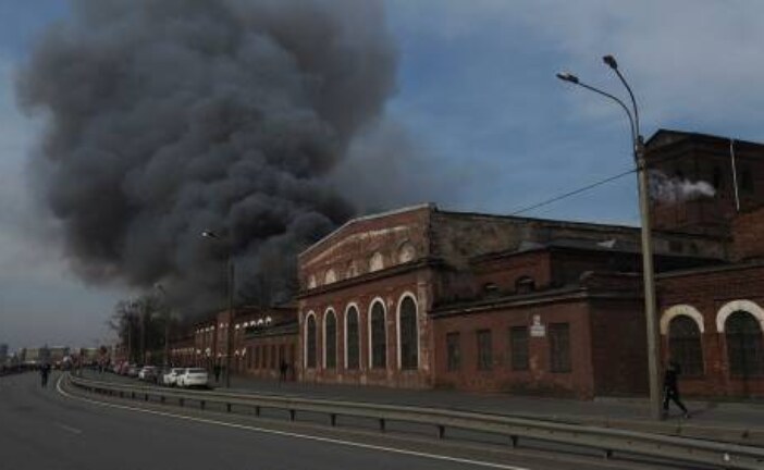 Ранг пожара в здании «Невской мануфактуры» в Петербурге понизили