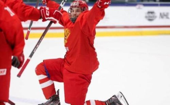 Сборная России квалифицировалась в четвертьфинал ЧМ по хоккею среди юниоров