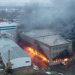 В Люберцах потушили пожар на складах