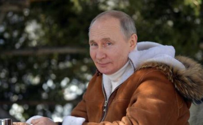 Песков рассказал о любви Путина к отдыху в Сибири