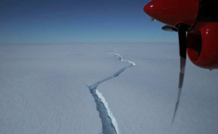 Ученые обнаружили угрозу обрушения шельфовых ледников Антарктиды