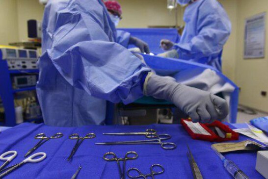 Два жителя Франции оказались в больнице из-за попытки увеличить пенисы кремом от геморроя