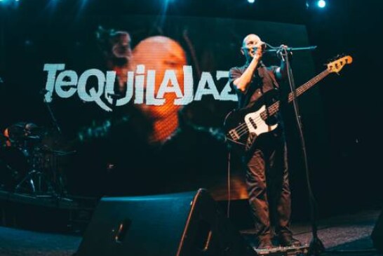 Группа Tequilajazzz сыграла культовый альбом и мастерски «сбилась с ритма»