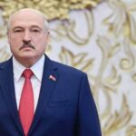 Лукашенко поздравил соотечественников с Днем Победы