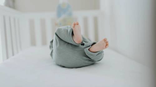 Мягкие постельные принадлежности сопутствуют большей части внезапных детский смертей