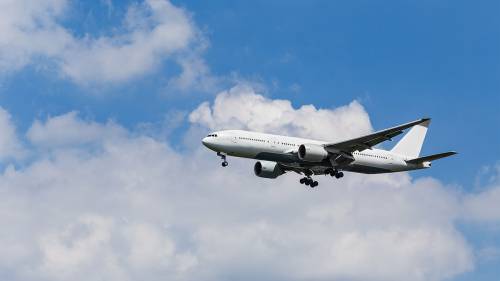 В Осаке экстренно сел Boeing 767