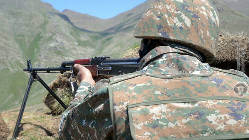 Армения заявила о ссоре армянских и азербайджанских военных на границе
