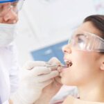 Вероятность заражения SARS-CoV-2 на приеме у стоматолога оказалась ниже ожидаемой