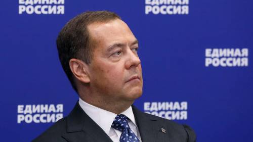 Медведев призвал «Единую Россию» подготовить новую программу