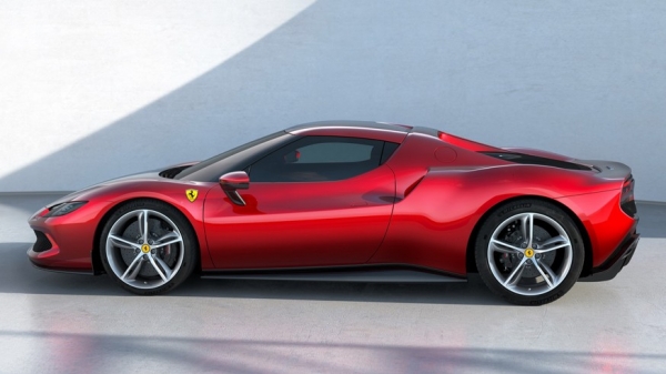 Ferrari 296 GTB: гибридная установка на основе V6, 830 л.с. и 2,9 секунды до «сотни»