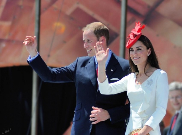Express: Принц Уильям не хотел видеть Меган Маркл на открытии памятника принцессе Диане
