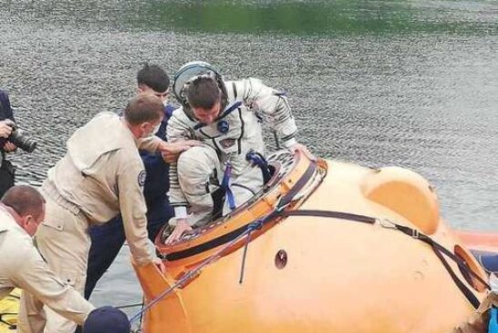 Космонавтов удачно «спасли» из подмосковного озера