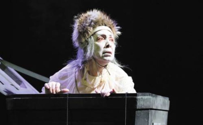 На Чеховском фестивале показали Беккета в постановке Роберта Стуруа