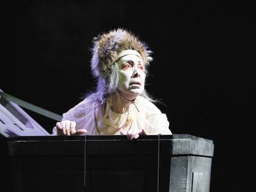 На Чеховском фестивале показали Беккета в постановке Роберта Стуруа