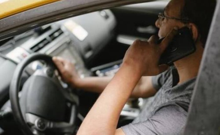 ДТП с «Маздой» высветило ничтожные штрафы водителям за телефон