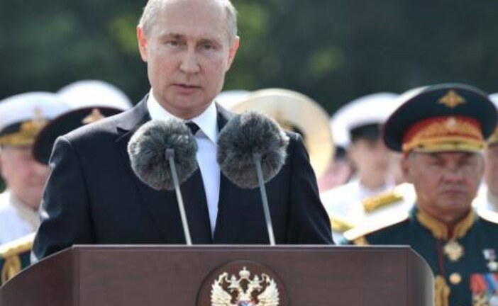 Путин принял Главный военно-морской парад и рассказал о возможностях ВМФ России